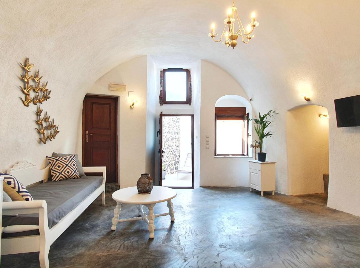 Navita Cave Houses ثيرا المظهر الخارجي الصورة