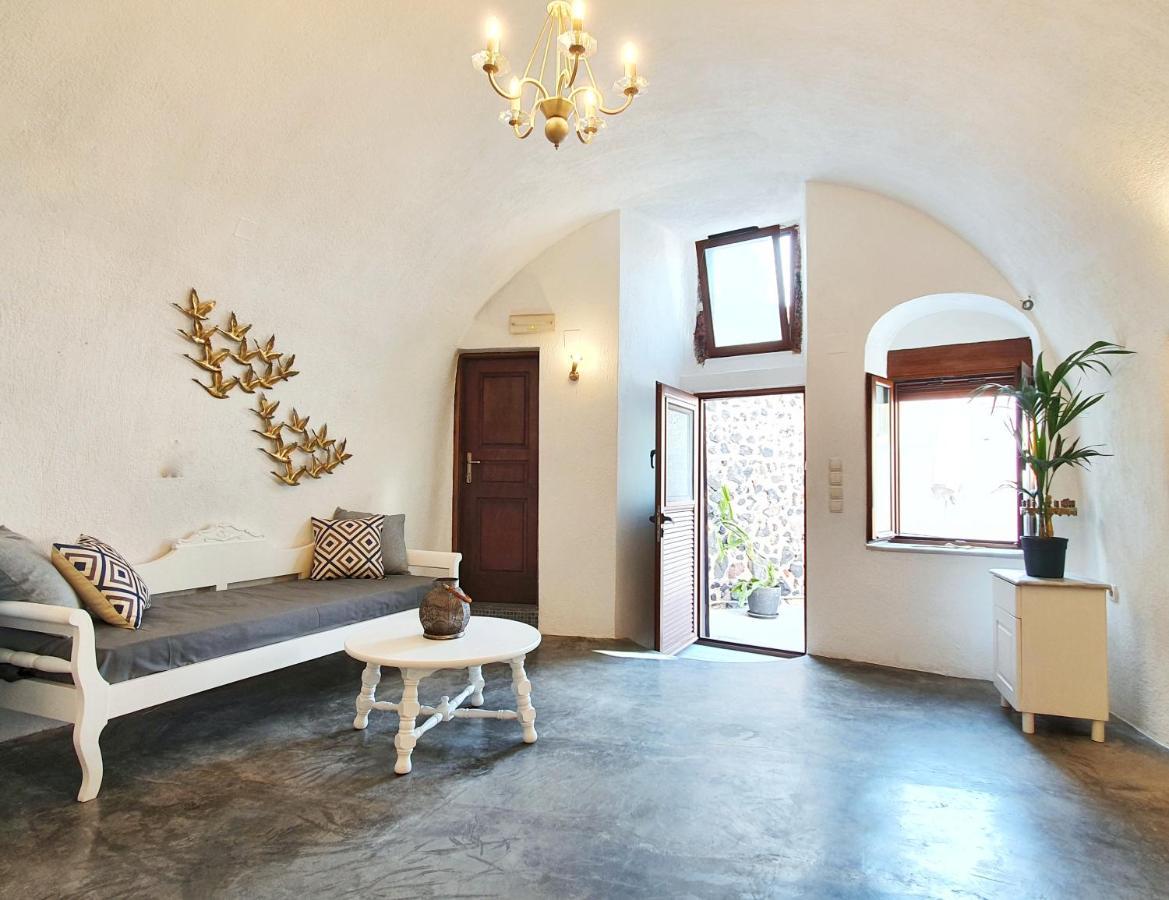 Navita Cave Houses ثيرا المظهر الخارجي الصورة
